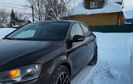 Volkswagen Passat B7, 2011 год, 950 000 рублей, 13 фотография