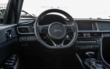 KIA Optima IV, 2017 год, 2 048 000 рублей, 18 фотография