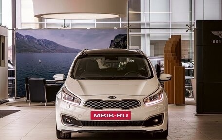 KIA cee'd III, 2017 год, 1 395 000 рублей, 2 фотография