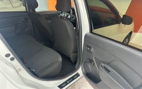 Renault Logan II, 2020 год, 799 000 рублей, 10 фотография