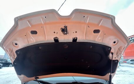 Renault Logan II, 2020 год, 799 000 рублей, 15 фотография