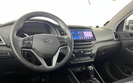 Hyundai Tucson III, 2018 год, 1 890 000 рублей, 20 фотография