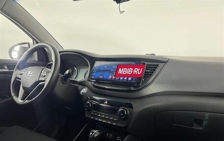 Hyundai Tucson III, 2018 год, 1 890 000 рублей, 21 фотография