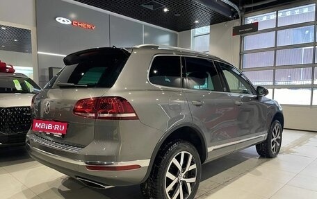 Volkswagen Touareg III, 2017 год, 3 700 000 рублей, 4 фотография