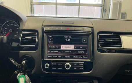 Volkswagen Touareg III, 2017 год, 3 700 000 рублей, 16 фотография