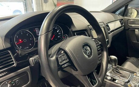 Volkswagen Touareg III, 2017 год, 3 700 000 рублей, 13 фотография