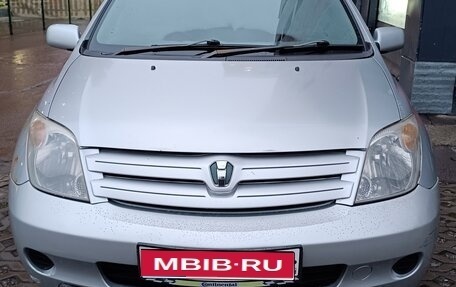 Toyota Ist II, 2002 год, 400 000 рублей, 1 фотография