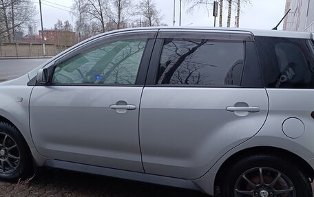 Toyota Ist II, 2002 год, 400 000 рублей, 2 фотография