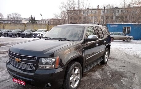Chevrolet Tahoe III, 2012 год, 2 700 000 рублей, 1 фотография
