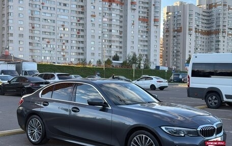 BMW 3 серия, 2019 год, 4 000 000 рублей, 15 фотография