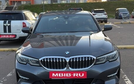 BMW 3 серия, 2019 год, 4 000 000 рублей, 12 фотография