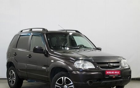 Chevrolet Niva I рестайлинг, 2014 год, 590 000 рублей, 3 фотография