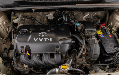 Toyota Platz, 2003 год, 499 000 рублей, 8 фотография