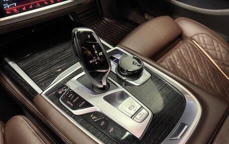 BMW 7 серия, 2020 год, 7 190 000 рублей, 19 фотография