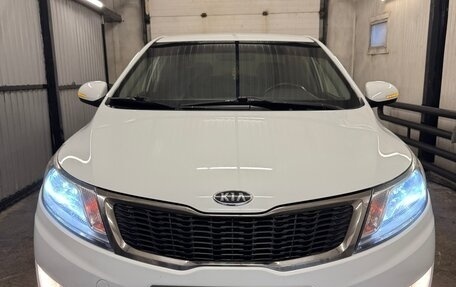 KIA Rio III рестайлинг, 2011 год, 800 000 рублей, 1 фотография