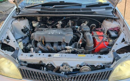 Toyota Platz, 1999 год, 379 999 рублей, 2 фотография