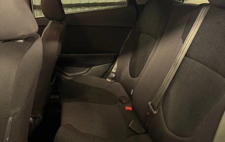 KIA Rio III рестайлинг, 2011 год, 800 000 рублей, 7 фотография