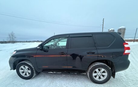 Toyota Land Cruiser Prado 150 рестайлинг 2, 2014 год, 3 280 000 рублей, 5 фотография