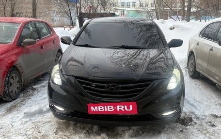 Hyundai Sonata VI, 2010 год, 1 150 000 рублей, 2 фотография