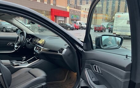 BMW 3 серия, 2021 год, 3 430 000 рублей, 14 фотография