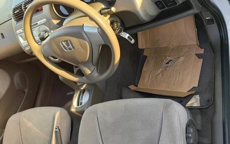 Honda Fit III, 2001 год, 450 000 рублей, 7 фотография