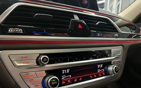 BMW 7 серия, 2019 год, 6 300 000 рублей, 14 фотография