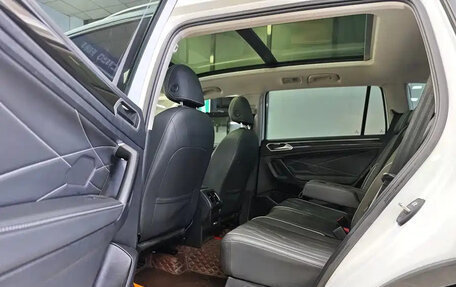 Volkswagen Tiguan II, 2023 год, 2 676 911 рублей, 11 фотография