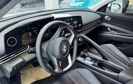 Hyundai Elantra, 2023 год, 1 407 000 рублей, 7 фотография