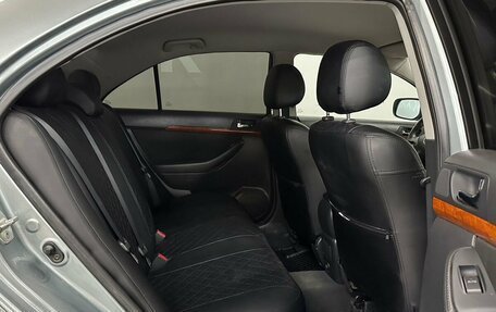 Toyota Avensis III рестайлинг, 2007 год, 1 050 000 рублей, 16 фотография