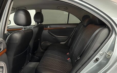 Toyota Avensis III рестайлинг, 2007 год, 1 050 000 рублей, 15 фотография