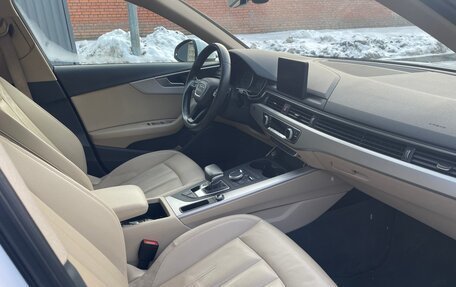 Audi A4, 2019 год, 2 240 000 рублей, 11 фотография