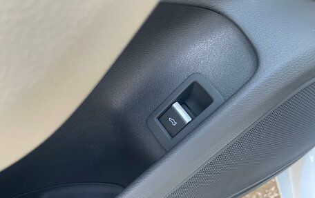 Audi A4, 2019 год, 2 240 000 рублей, 23 фотография