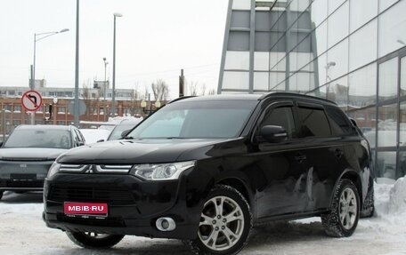 Mitsubishi Outlander III рестайлинг 3, 2012 год, 1 429 000 рублей, 1 фотография