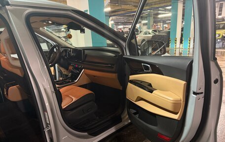 KIA Carnival, 2021 год, 3 800 000 рублей, 6 фотография