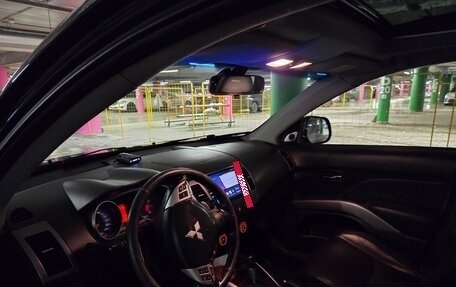 Mitsubishi Outlander III рестайлинг 3, 2008 год, 1 100 000 рублей, 5 фотография