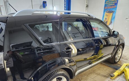 Mitsubishi Outlander III рестайлинг 3, 2008 год, 1 100 000 рублей, 13 фотография