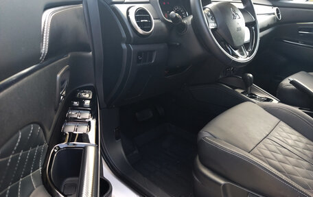 Mitsubishi ASX I рестайлинг, 2022 год, 2 500 000 рублей, 9 фотография