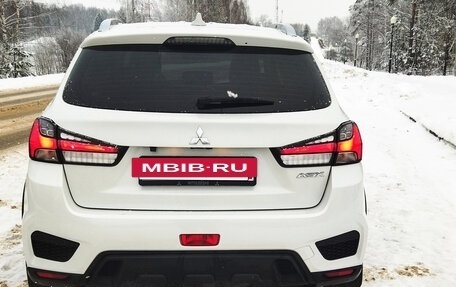 Mitsubishi ASX I рестайлинг, 2022 год, 2 500 000 рублей, 4 фотография