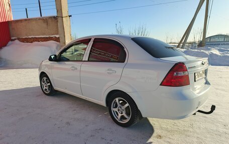 Chevrolet Aveo III, 2011 год, 4 фотография