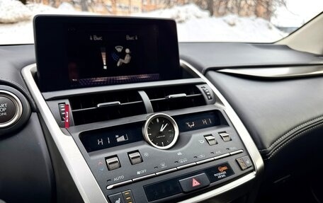 Lexus NX I, 2019 год, 3 650 000 рублей, 23 фотография