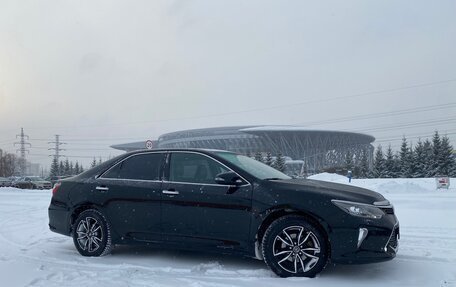 Toyota Camry, 2017 год, 2 290 000 рублей, 4 фотография