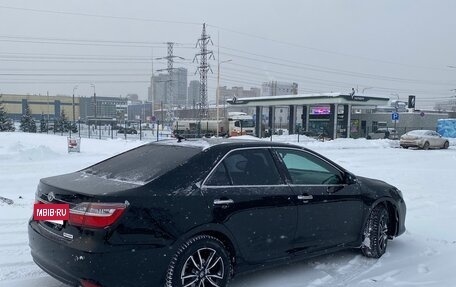 Toyota Camry, 2017 год, 2 290 000 рублей, 5 фотография
