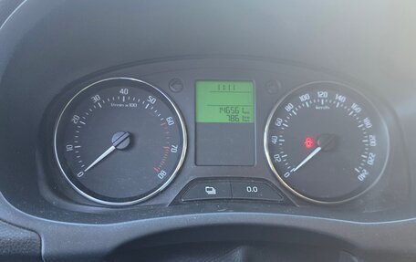 Skoda Fabia II, 2014 год, 700 000 рублей, 6 фотография