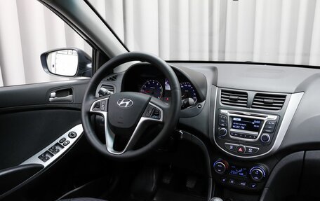 Hyundai Solaris II рестайлинг, 2015 год, 1 190 000 рублей, 7 фотография