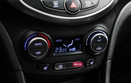 Hyundai Solaris II рестайлинг, 2015 год, 1 190 000 рублей, 13 фотография