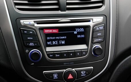 Hyundai Solaris II рестайлинг, 2015 год, 1 190 000 рублей, 14 фотография