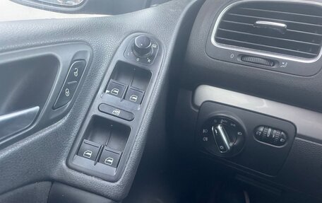 Volkswagen Golf VI, 2011 год, 780 000 рублей, 9 фотография