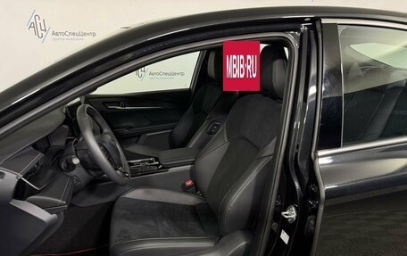 Toyota Camry, 2025 год, 4 498 000 рублей, 9 фотография