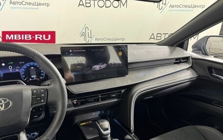 Toyota Camry, 2025 год, 4 498 000 рублей, 16 фотография