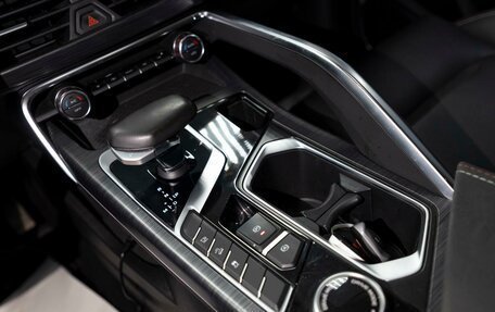 Geely Tugella FY11, 2021 год, 2 599 000 рублей, 8 фотография